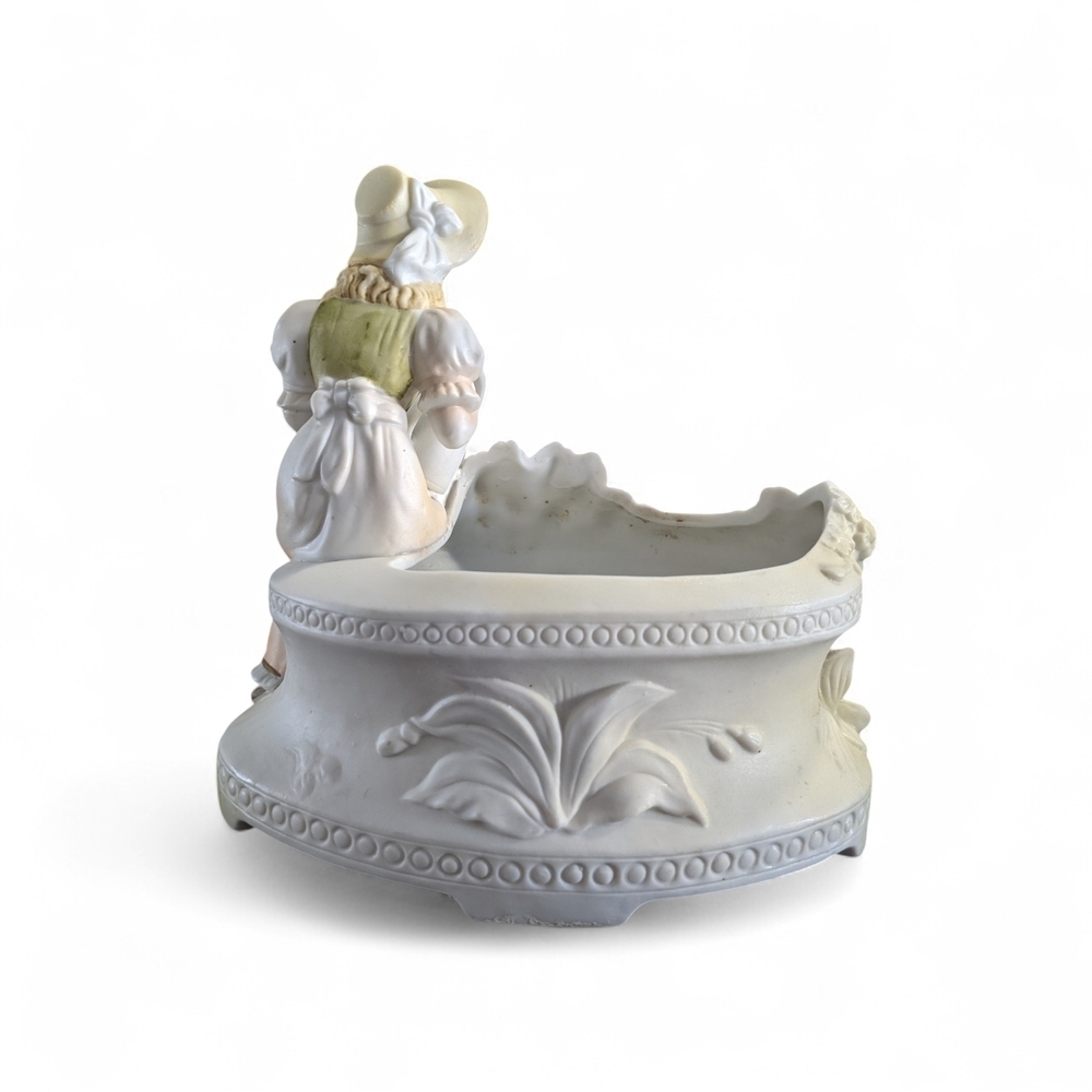 Vintage Charming Paulux Bisque Figurine Planter with Flowers: Occupied Japan - Picture 2 of 8